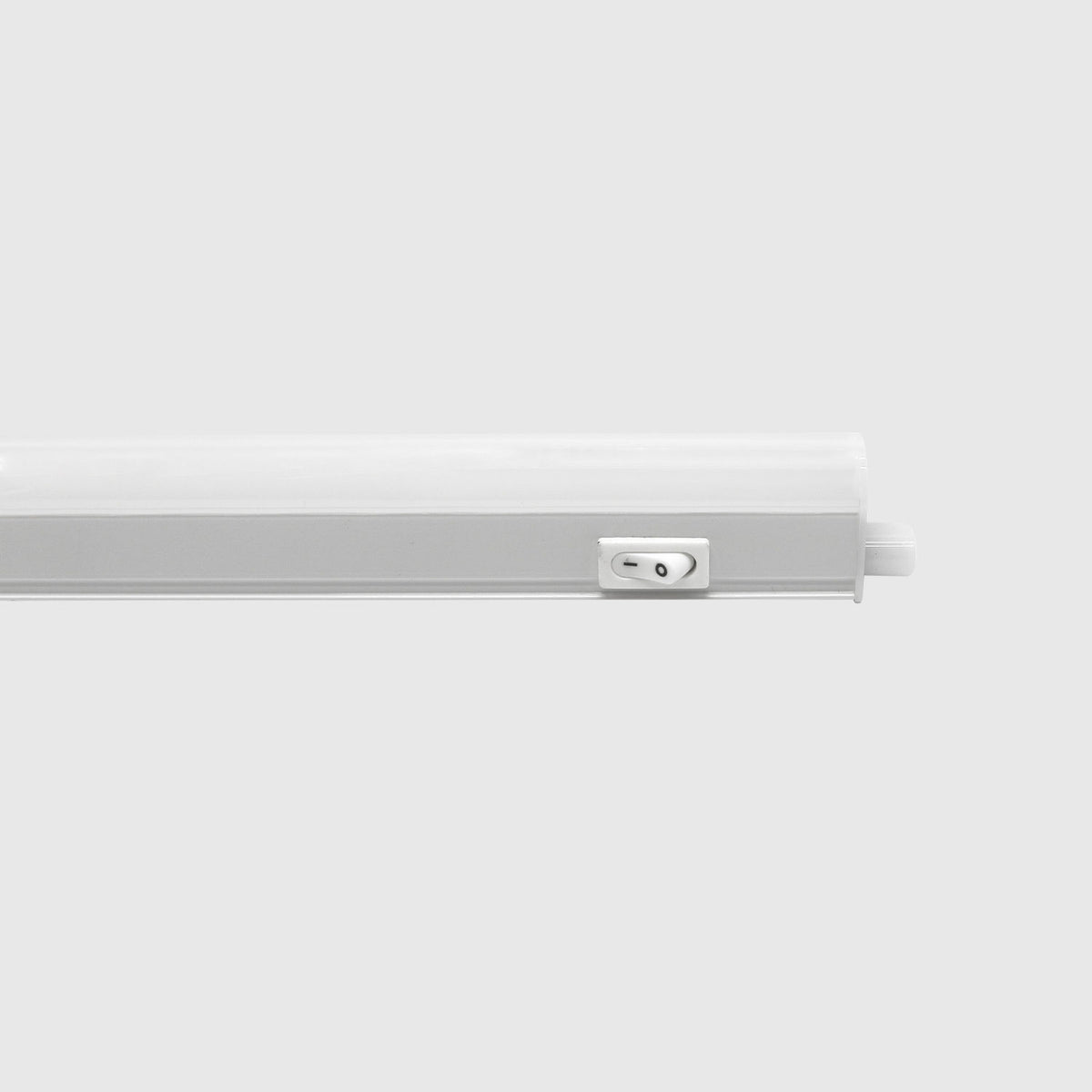 Luminaria LED T5 Con Interruptor De 18 W - 18842 - imagen 4