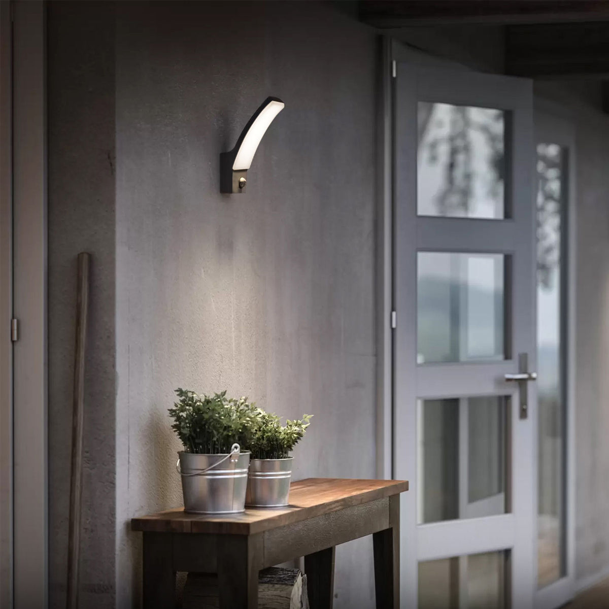 Aplique Led De Pared C/Sensor De Movimento 12W - 36488 - imagen 3