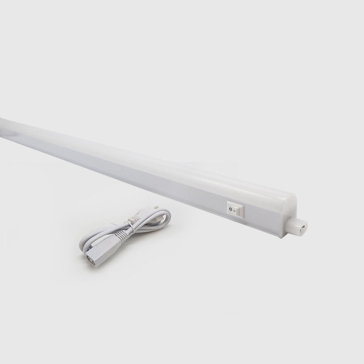 Luminaria LED T5 Con Interruptor CCT3 4W - 40430 - imagen 1