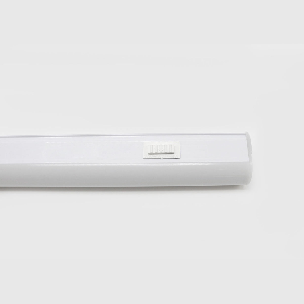 Luminaria LED T5 Con Interruptor CCT3 12W - 40454 - imagen 4