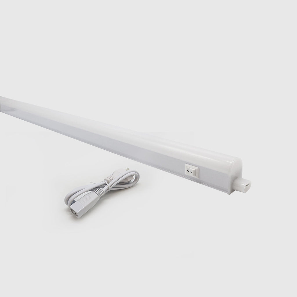 Luminaria LED T5 Con Interruptor CCT3 8W - 40447 - imagen 1