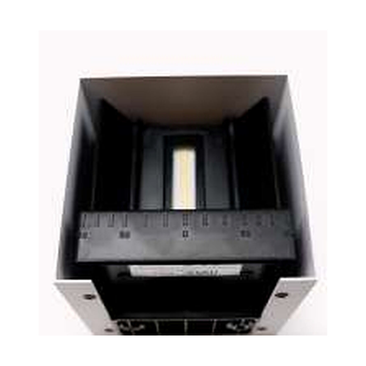 Aplique LED Solar Cuadrado con Sensor Blanco, referencia 49600, detalle LED