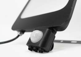Proyector LED Slim Negro con Sensor IP65 30W 3000lm 3CCT, referencia 51764, vista-3